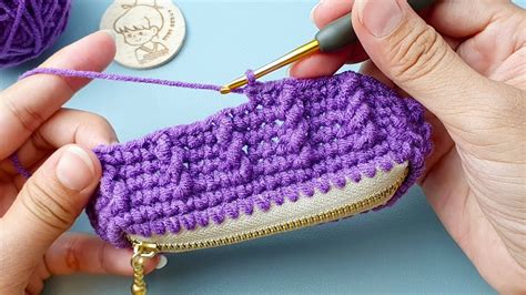 Easy Crochet Purse With Zipper With Front Post Treble Crochet Stitch