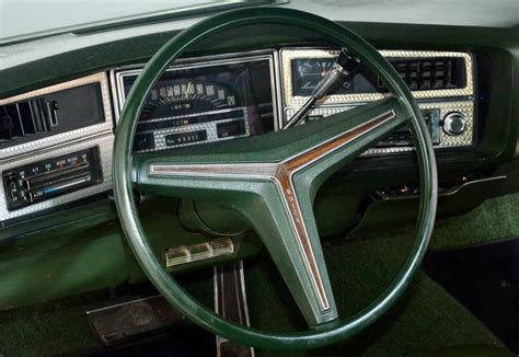 1972 Buick Riviera | Volo Museum