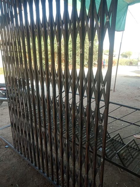 Black Mild Steel Back MS Collapsible Gate For Home And Shop At Rs 150