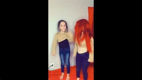 Tiny Texie And Her Daughter Do Compilations Of Tiktok Dances Daftsex Hd