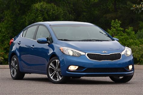 Kia Forte 2016 - Wheel & Tire Sizes, PCD, Offset and Rims specs - Wheel ...