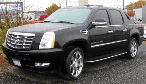 Photo Gallery - Gallery - Cadillac Escalade EXT