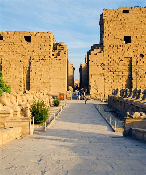 Day Trip To Luxor East Bank Karnak And Luxor Temple Tour Luxor East