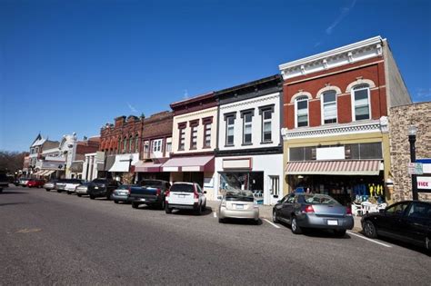 Find Baraboo, WI Hotels- Downtown Hotels in Baraboo- Hotel Search by Hotel & Travel Index ...