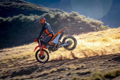 2024 KTM 350 EXC F Guide Total Motorcycle