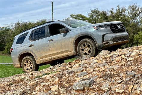 Honda Pilot Trailsport Review Fun And Capable When It Gets Muddy