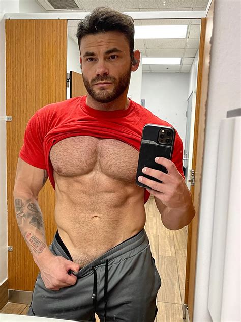 Lets Hit The Showers After My Workout Nudes Gaybrosgonemild NUDE PICS ORG