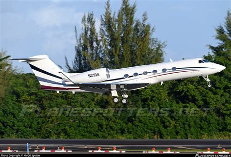 N2194 Private Gulfstream Aerospace G IV X Gulfstream G450 Photo By KMCO