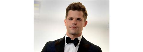 Max Carver Biography- Movies, Age, Girlfriend, Net worth 2021