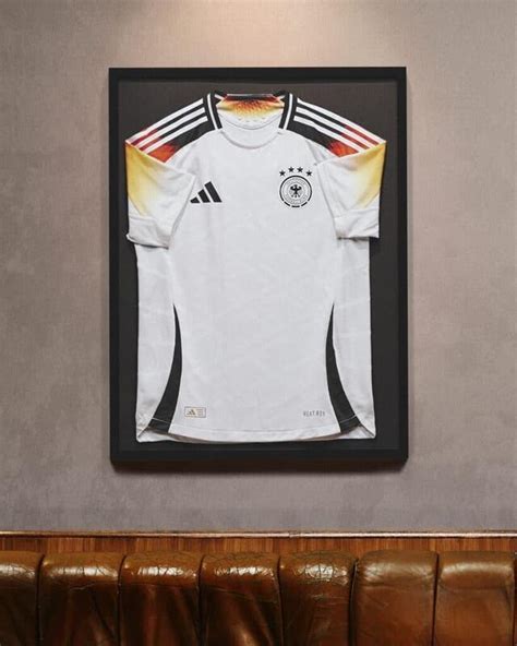 En Images Allemagne Italie Argentine Adidas D Voile Les Maillots De