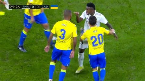 La Pol Mica El Var Obvia Una Agresi N De Fali A Rodrygo Que Hizo A