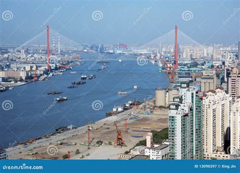 Yangpu Bridge and Huangpu River, Shanghai Stock Image - Image of shanghai, rise: 13090397