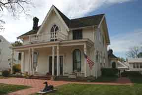 Amelia Earhart Birthplace Museum - Good Sam Camping Blog