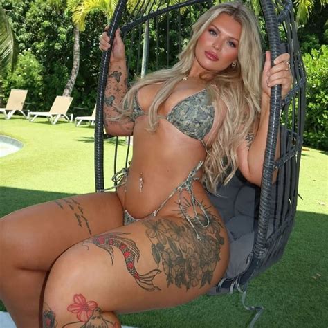 Whos The Hot Curvy Blonde 1 Reply 1744746 NameThatPorn