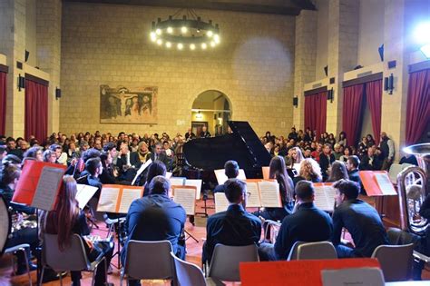 La Magia Della Musica Nel Concerto Aspettandoil Natale