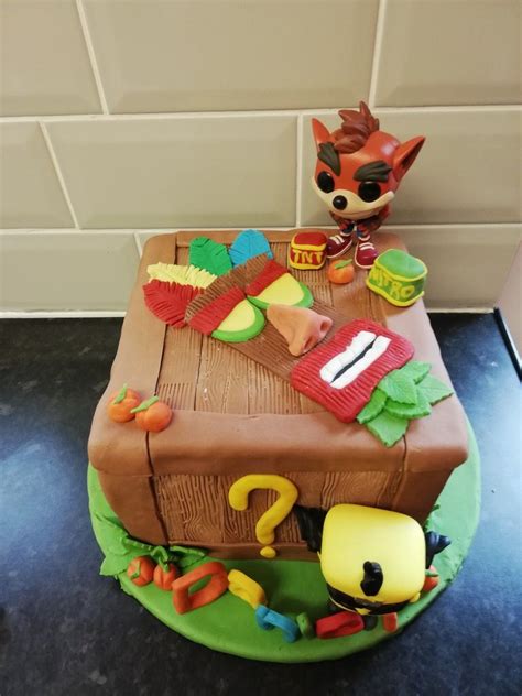 Crash Bandicoot Cake Toy Story Cakes Crash Bandicoot Cake