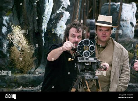 KING KONG Director PETER JACKSON, JACK BLACK Date: 2005 Stock Photo - Alamy