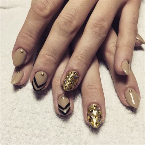 38 Spectacular Shellac Nail Design Ideas