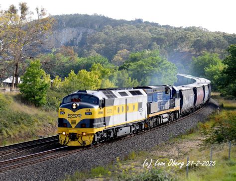 NSW Railways - Past and Present | A fortuitous last-second burst of
