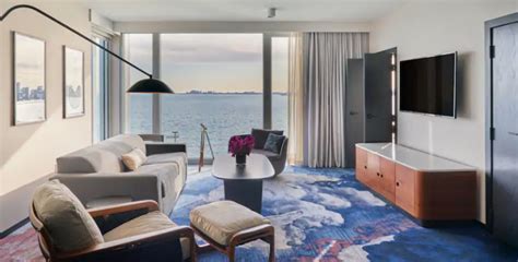 The Nautical-Themed Hotel Sable at Navy Pier Opens in Chicago - Travel ...