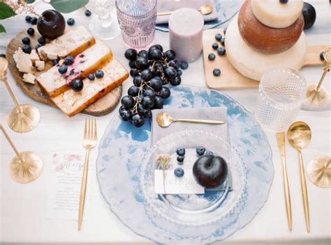 Table Decoration and Snacks in Restaurant · Free Stock Photo