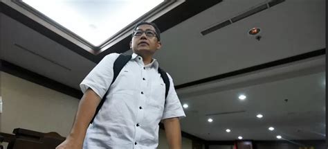 Profil Anas Urbaningrum Mantan Ketua Umum Partai Demokrat Profil