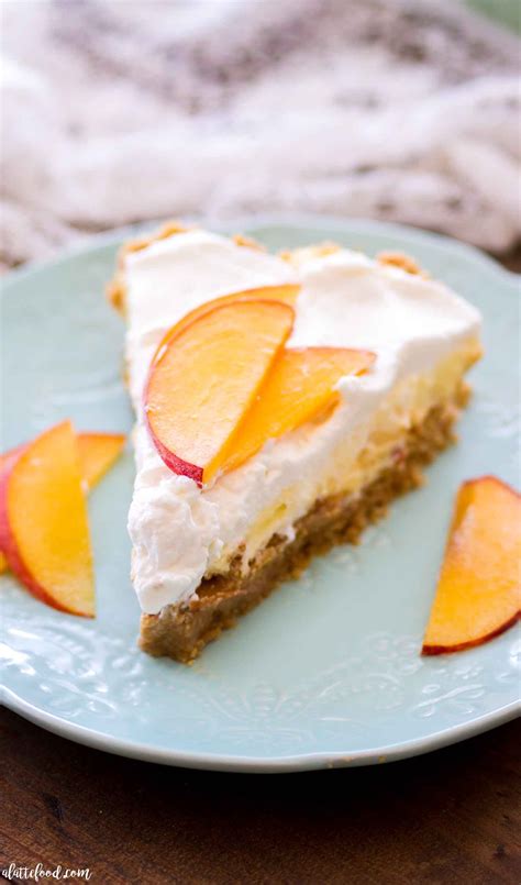 This No Bake Peach Cream Pie Is Made With Fresh Peaches A No Bake Graham Cracker Crust And An