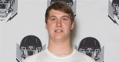 Terps commitment is 'dream come true' for OL Lunsford