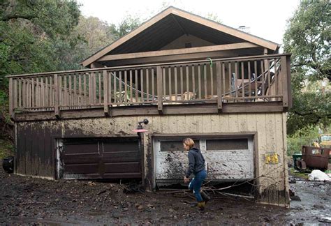 Mudslide In Silverado Canyon Shuts Road And Prompts Evacuation Orders