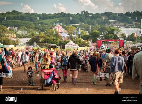 Glastonbury Music Festival 2014 Stock Photo - Alamy