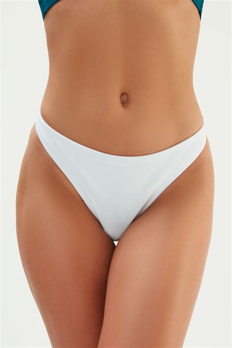 Eros Beyaz Esmm Strıng Bikini Alt Fiyatı Yorumları
