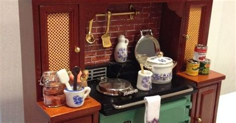 Reutter Porzellan Porcelain Green Aga Stove Display Gold Blue Onion