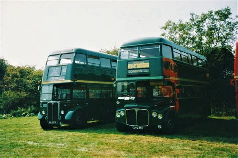 London Transport Old717 And Cuv233c Seen At An Event At St Flickr