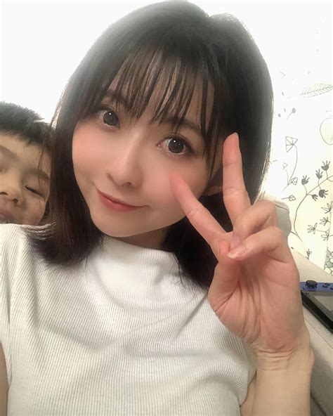 折原みかさんのインスタグラム写真 折原みかinstagram「おい、なんで入ってくるんだぁぁー笑♡」7月10日 18時36分