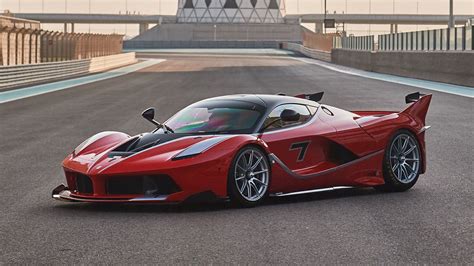 Things That Made The Ferrari Fxx K The Ultimate Track Weapon