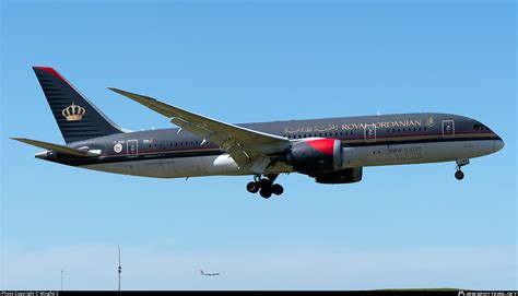 JY BAG Royal Jordanian Boeing 787 8 Dreamliner Photo By Mingfei S ID