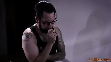 Horny Barely Legal Aubrey Sinclair Gets Fully Satisfied