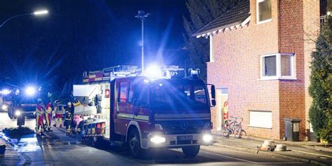 Vier Verletzte Bei Dachgeschoss Brand In Dortmund Oespel