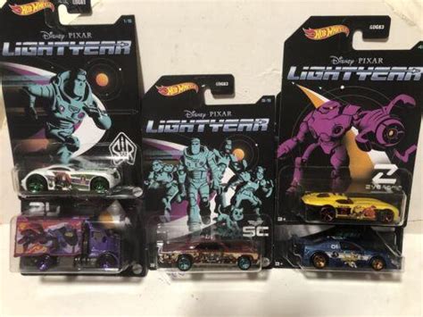 Buzz Lightyear Hot Wheels Car Set