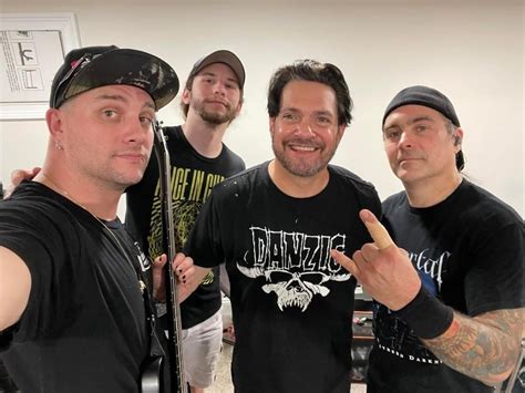 Nyc Heavy Metal Icons Prong Announce New Album ‘state Of Emergency Metal Planet Music