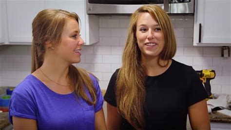 Who Is Jana Duggar S Girlfriend New Rumors She S Gay And Dating Her Best Friend Laura Demasi