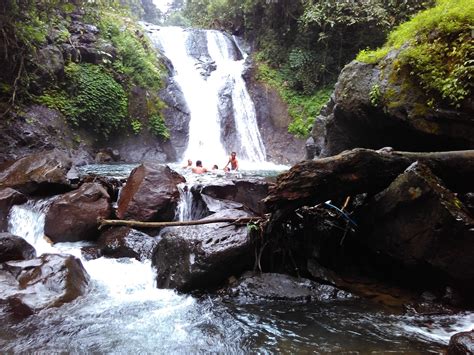 Pesona Gemericik Air Terjun Bertingkat Yang Memukau Hati Hibur Id