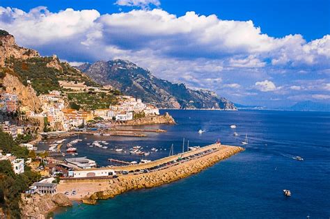 The 5 Best Amalfi Coast Towns With Spectacular Views Of The Cliffs And