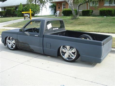 Pin By Truckpowered On Rollpan And Rear End Ideas Custom Chevy S10 Mini