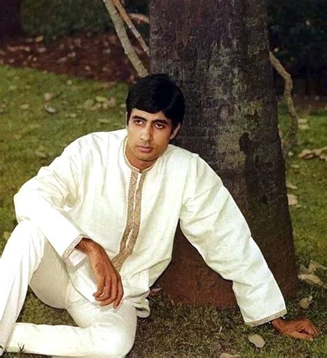 Throwback Scenes From Amitabh Bachchan S Life Rediff Movies