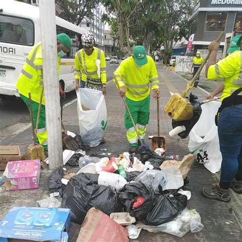 Telemetro Reporta On Twitter Colaboradores De Aaud Panama Trabajan