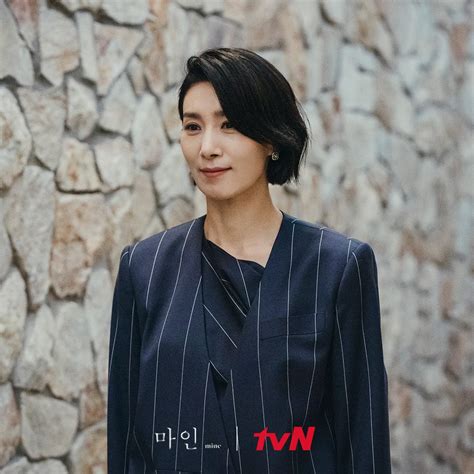 “mine” Writer Explains Why Lee Bo Young And Kim Seo Hyung Were Cast As Ambitious Chaebol Wives