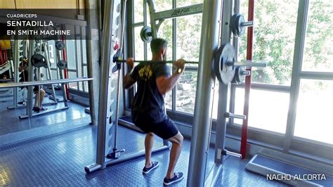 Cuádriceps Sentadilla En Smith Machine Youtube