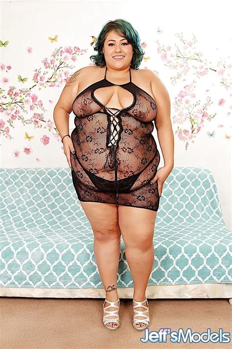 Horny Plumper Veruca Darling Hardcore Threesome Sex 32 Pics XHamster