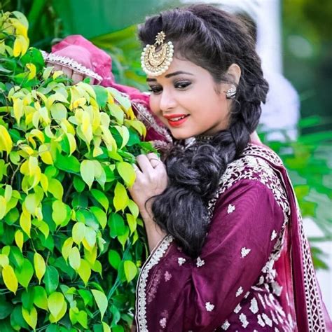 Hot Sexy Sneh Upadhya Bikini Pics